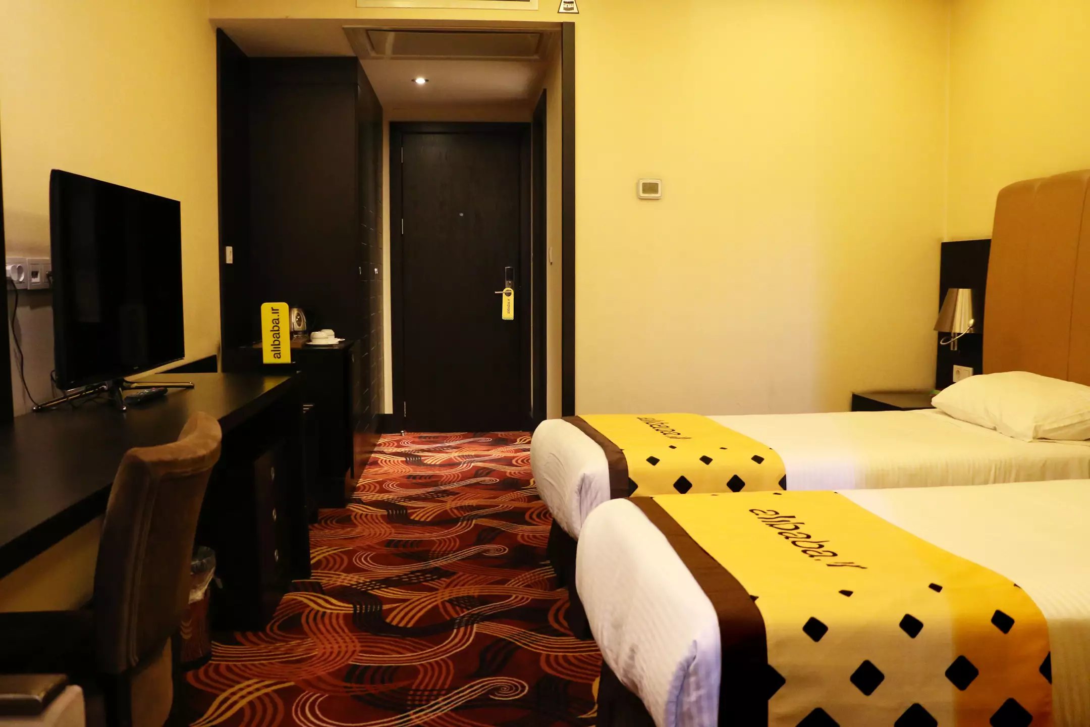 Alibaba https://cdn.alibaba.ir/ostorage/hotel-accommodation-images/6880c0dea1e6f83605b7d954_توئین (4).webp